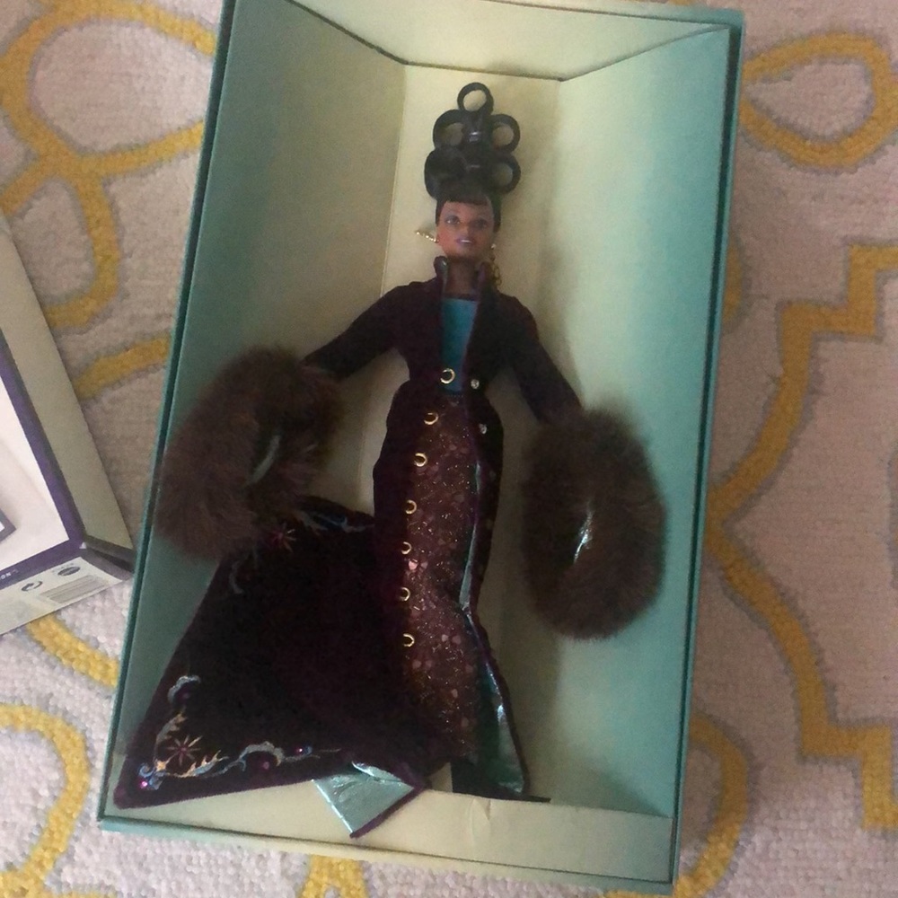 EUC 1998 Byron Lars Plum Royale Barbie Doll - Picture 2 of 8